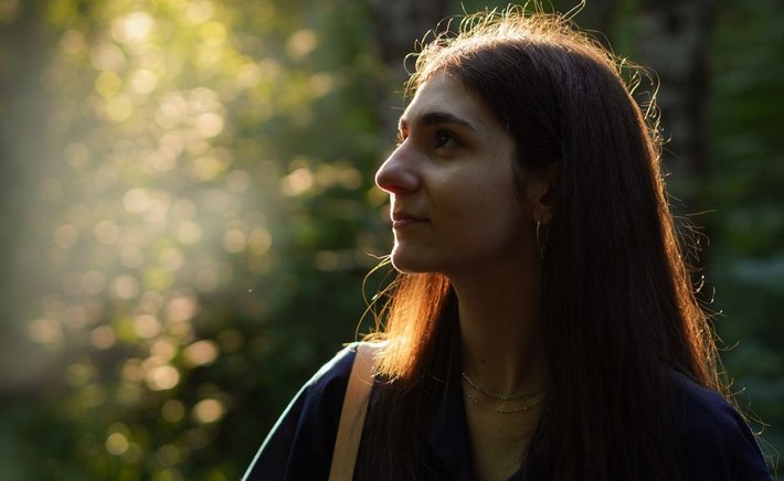 Portraits in Low Sun: Shaping Faces With Warm Light
